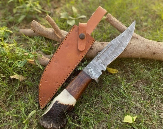 Damascus hunting knife deer antler handle