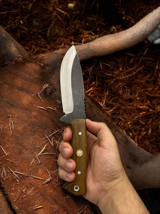Custom Bushcraft Knife: Handmade Walnut Handle, German Steel, Camping Survival Tool