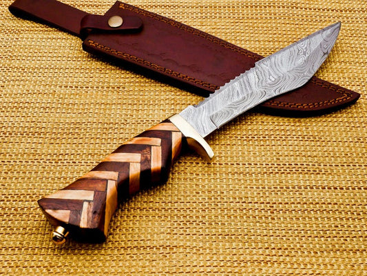 Handmade Damascus Steel Hunting Bowie | Cow & Rosewood Handle