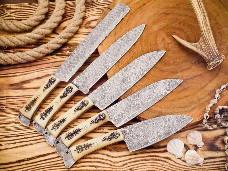 Handmade Damascus Steel Chef Knife Set (5 pcs) with Leather Sheath