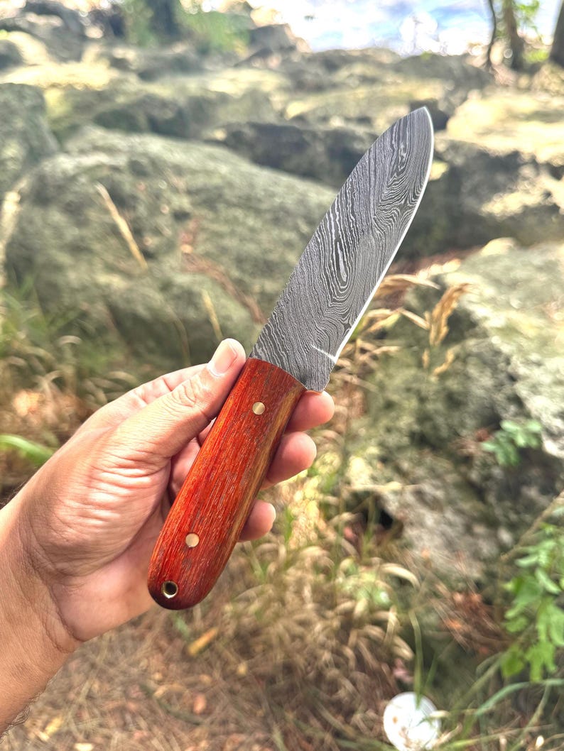 Damascus Kephart Knife with leather sheath | Handmade FULLTANG Roswood Skinner