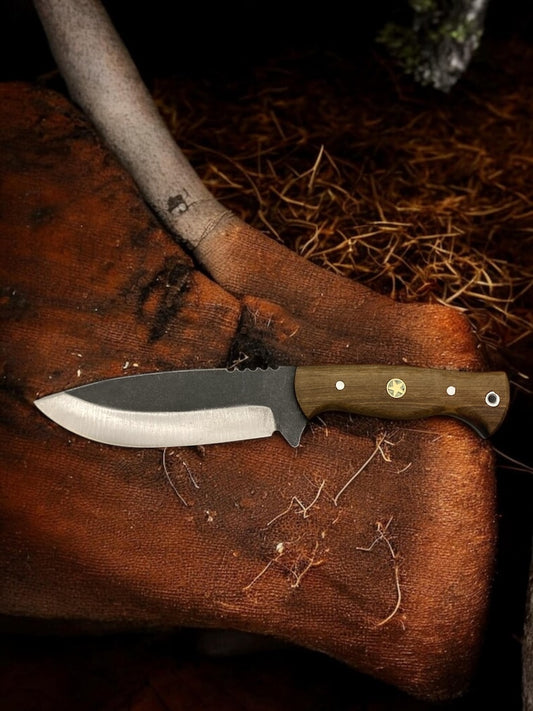 Custom Bushcraft Knife: Handmade Walnut Handle, German Steel, Camping Survival Tool