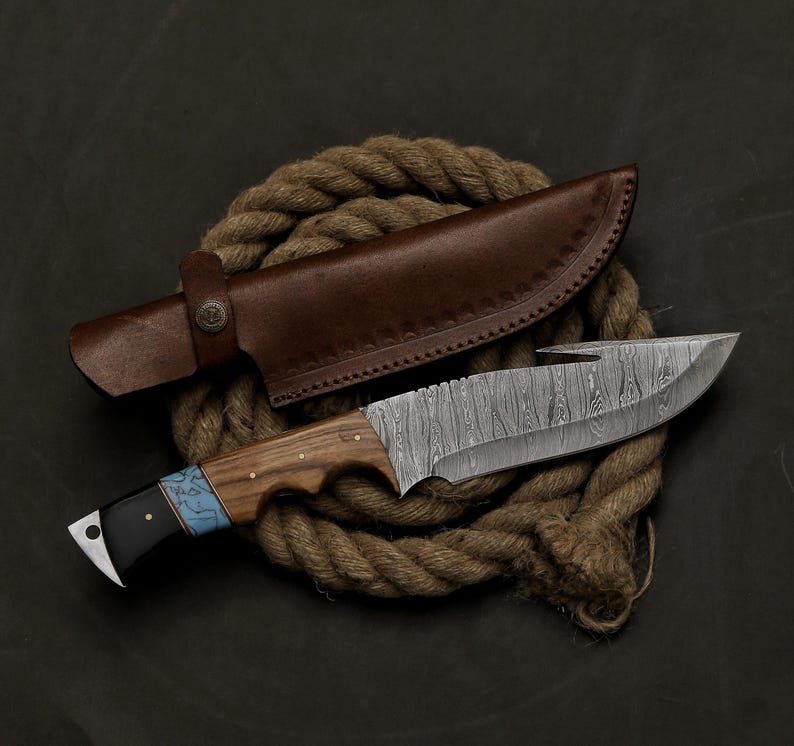 Handmade Damascus Steel Hunting Gut Hook Knife with Leather Sheath
