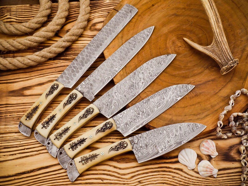 Handmade Damascus Steel Chef Knife Set (5 pcs) with Leather Sheath