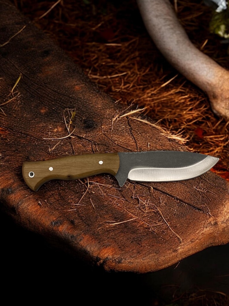 Custom Bushcraft Knife: Handmade Walnut Handle, German Steel, Camping Survival Tool