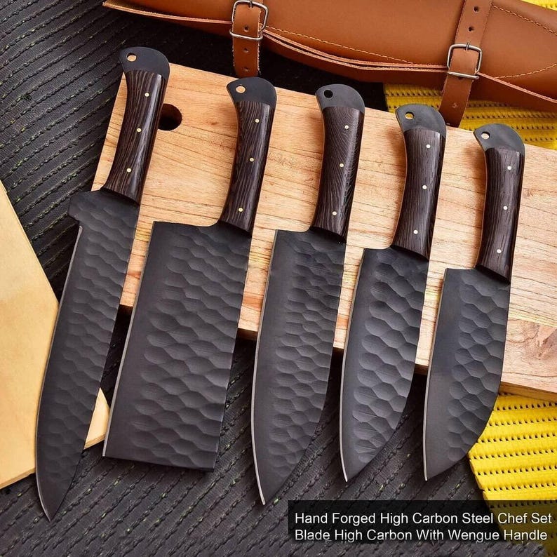 Handmade Damascus Steel Kitchen Knife Set  Premium Chef Knife Set