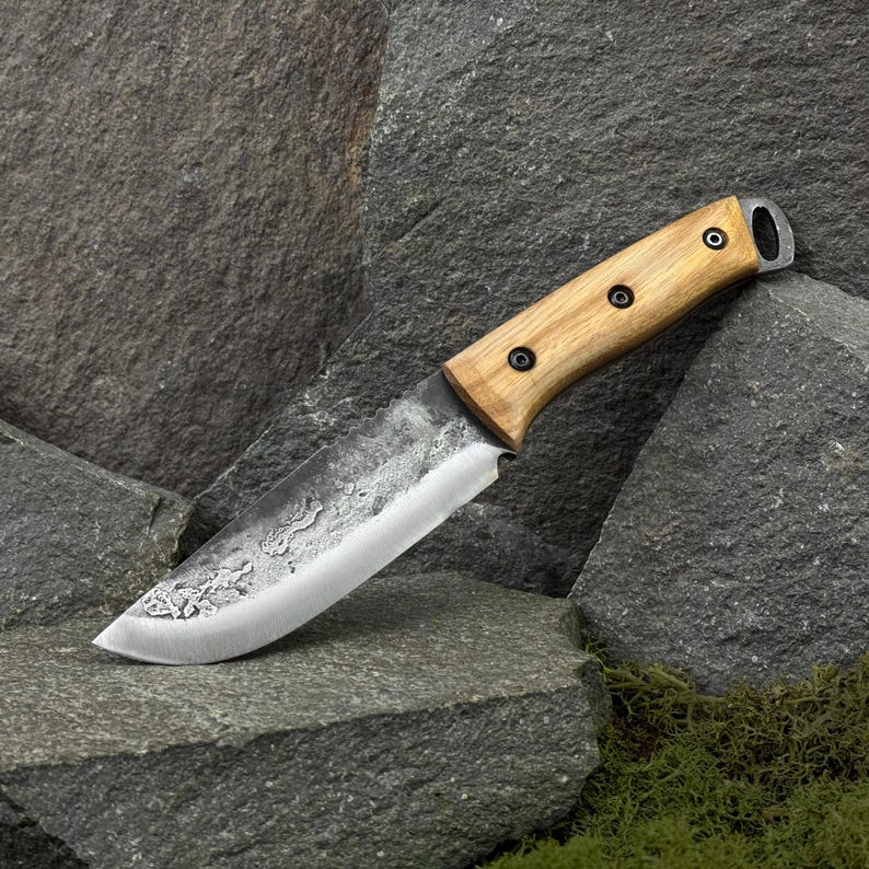 Hand Forged Bushcraft Knife with Leather Case.
