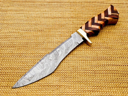 Handmade Damascus Steel Hunting Bowie | Cow & Rosewood Handle